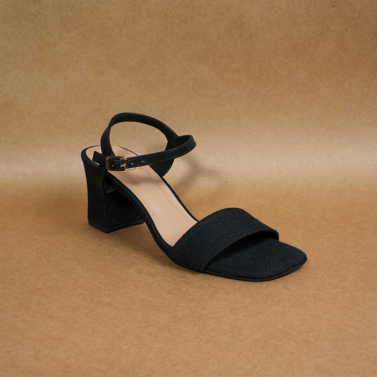 QAVO - The Aurelia Textured Sandals