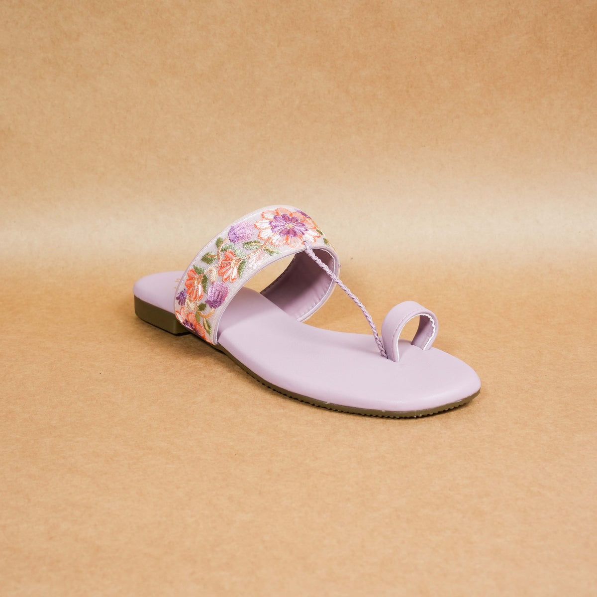 QAVO - The Fiore Floral Embroidered Toe-Loop Sandals