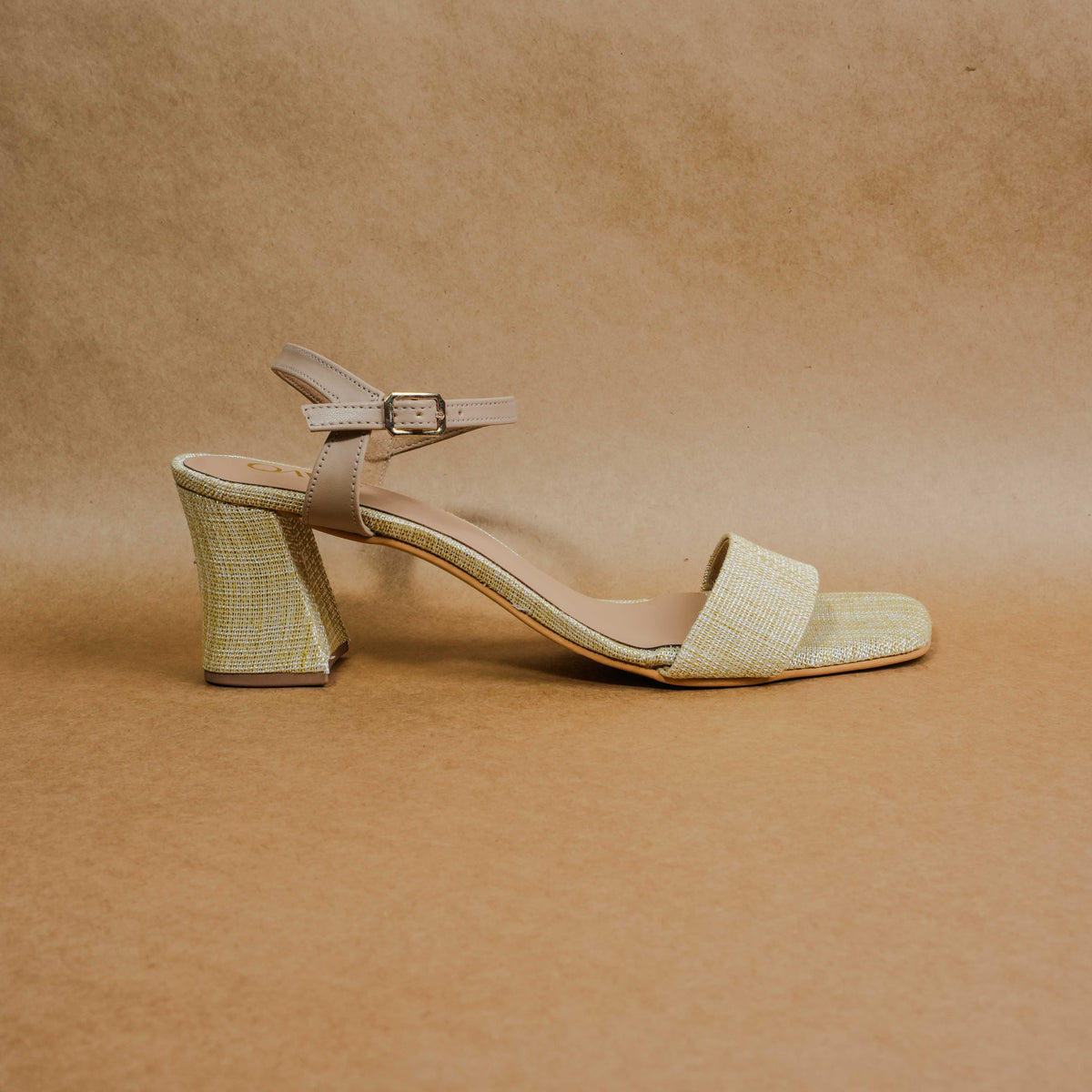 QAVO - The Aurelia Textured Sandals