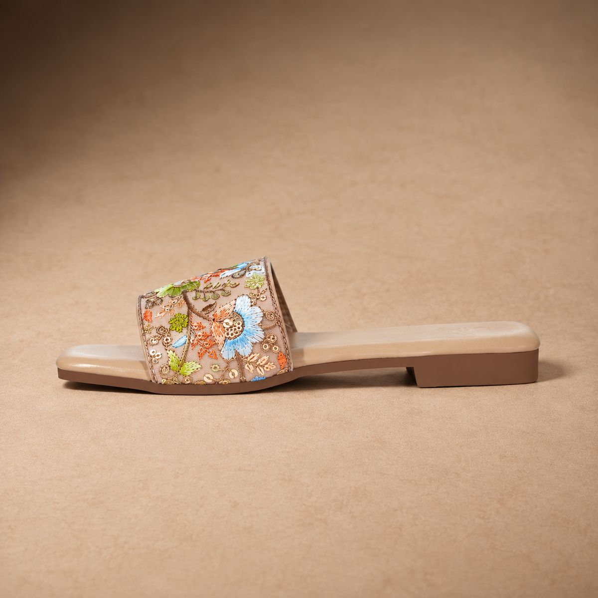 QAVO - The Floré Embroidered Floral Flats