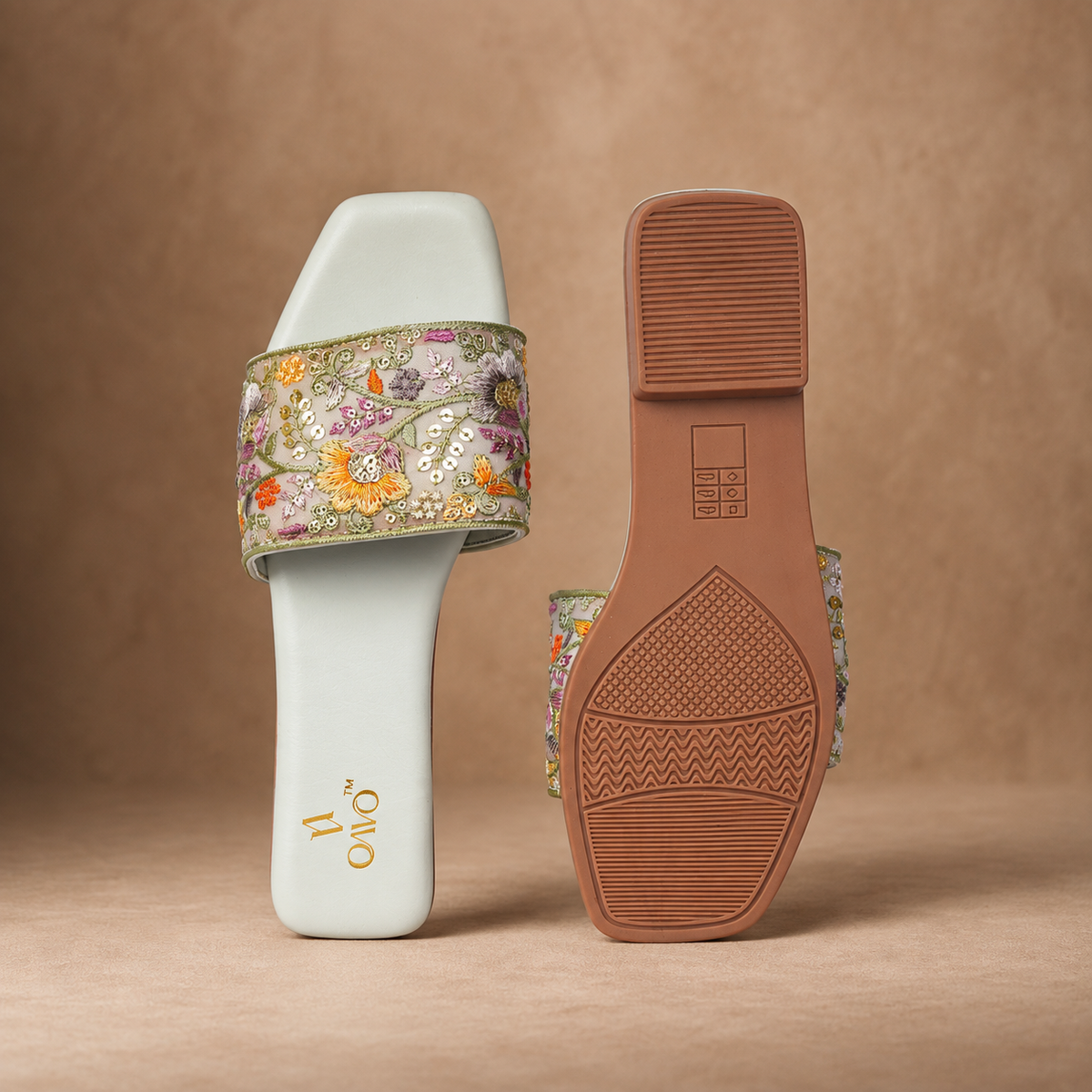 QAVO - The Floré Embroidered Floral Flats