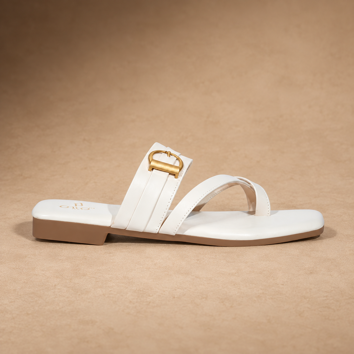 QAVO - The Aurelle Flats With Gold Buckle