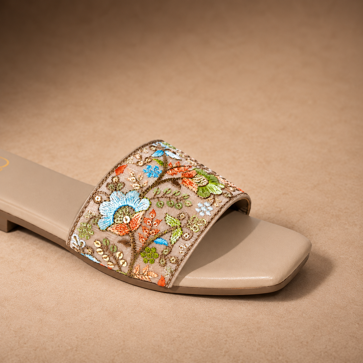QAVO - The Floré Embroidered Floral Flats