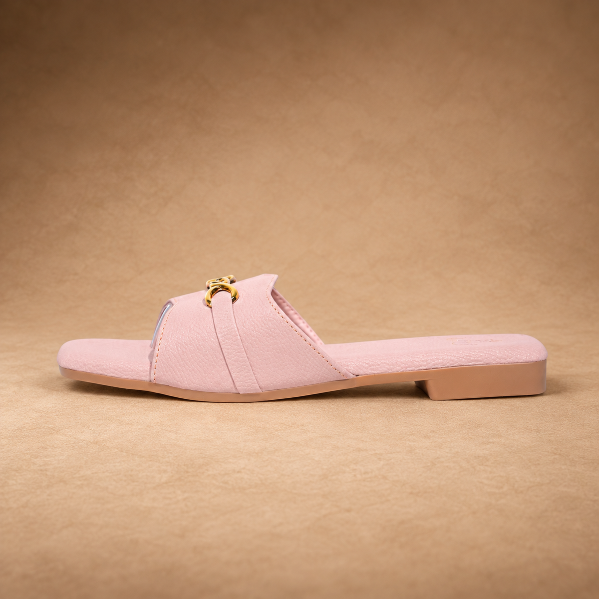 QAVO - The Celeste Gold-Knot Flats