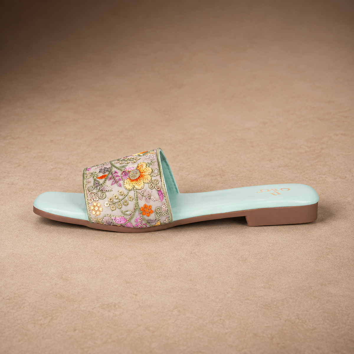 QAVO - The Floré Embroidered Floral Flats